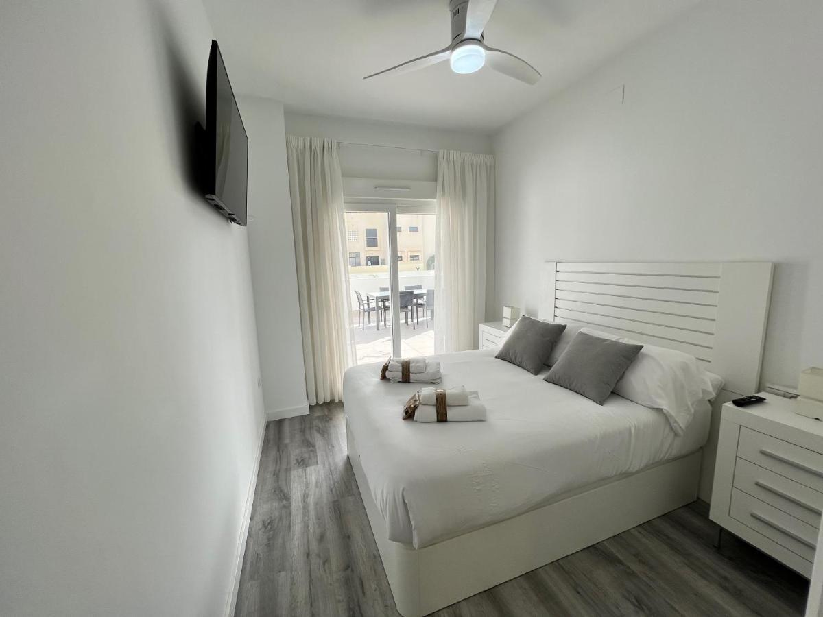 Pushe Playa Granada Beach & Golf 12 Мотрил Екстериор снимка